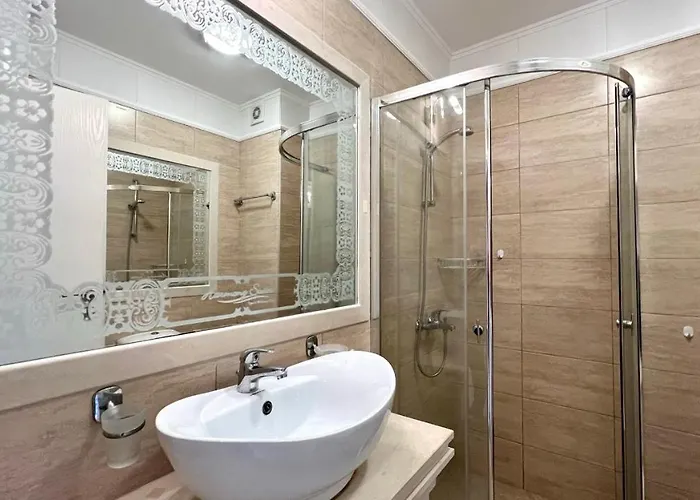 Bratanov Harmony Monte Carlo Słoneczny Brzeg