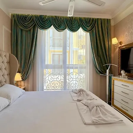 Bratanov Harmony Monte Carlo Apartamento *
