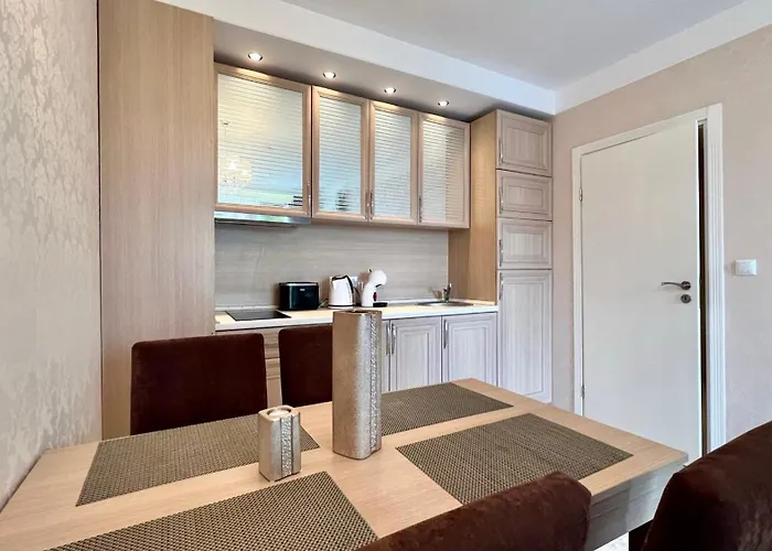 Bratanov Harmony Monte Carlo * סאני ביץ'