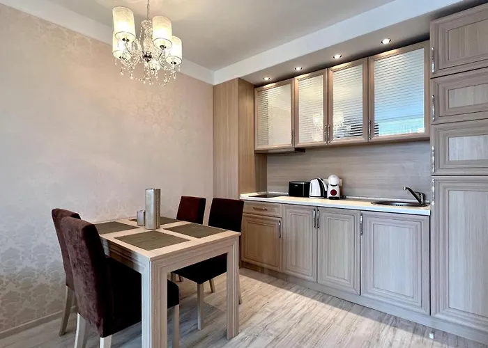 Bratanov Harmony Monte Carlo דירה סאני ביץ'